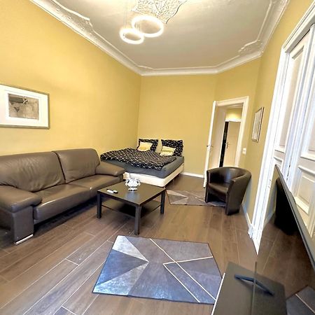 Schoenes Grosses Apartment Im Zentrum Berlins Kültér fotó