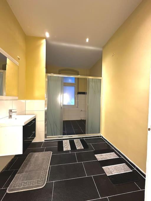 Schoenes Grosses Apartment Im Zentrum Berlins Kültér fotó